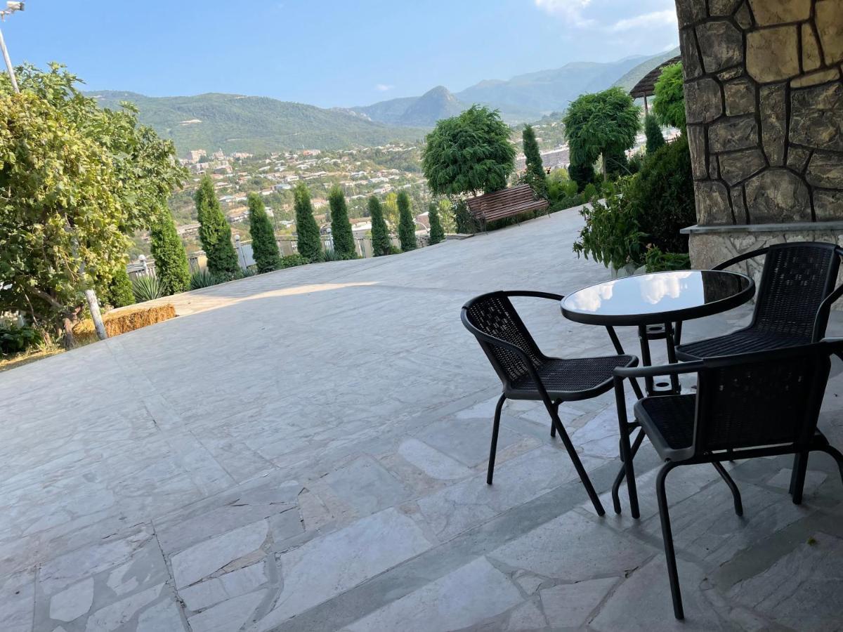 Kamar Hotel Ijevan Eksteriør bilde